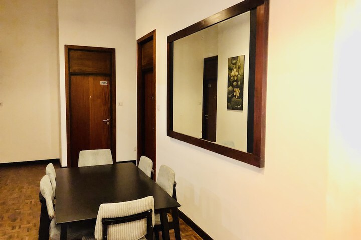 Room 40 of 66