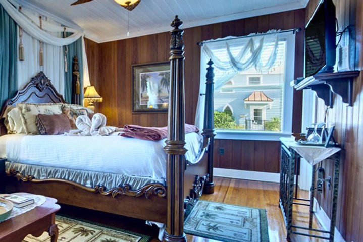 Room 27 of 51