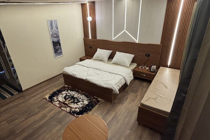 Room 2 of 14
