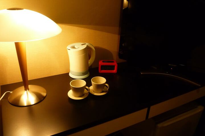 Room 18 of 33