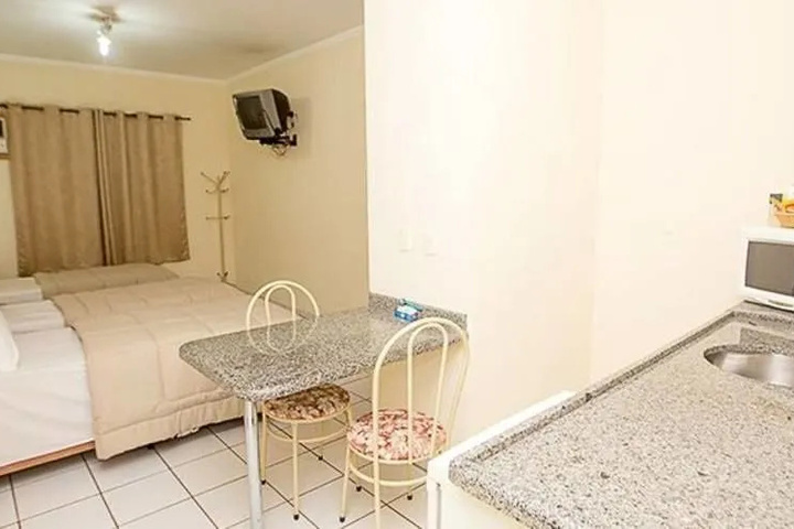 Room 4 of 14