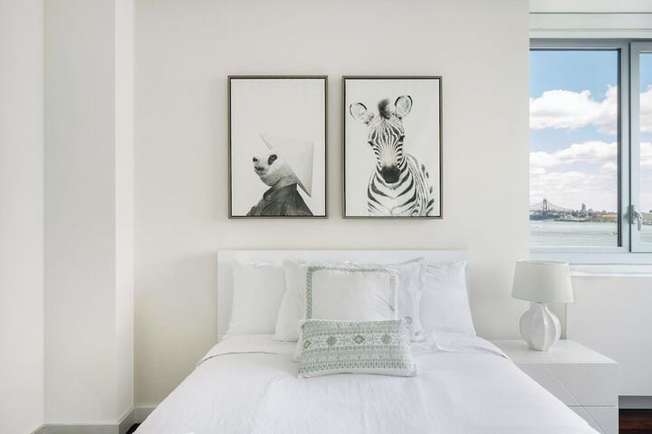 Room 22 of 108