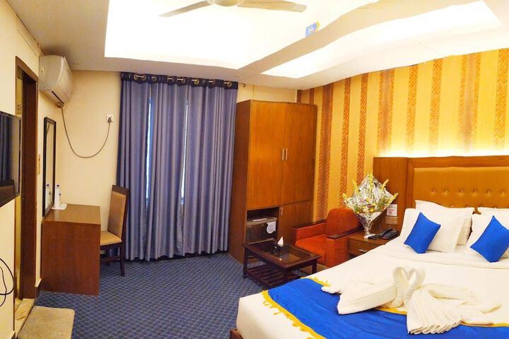 Room 20 of 44