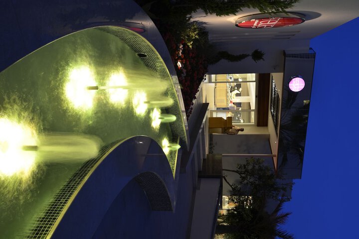 Hotel 102 of 115