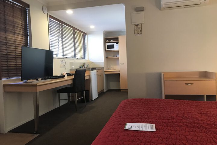 Room 10 of 39