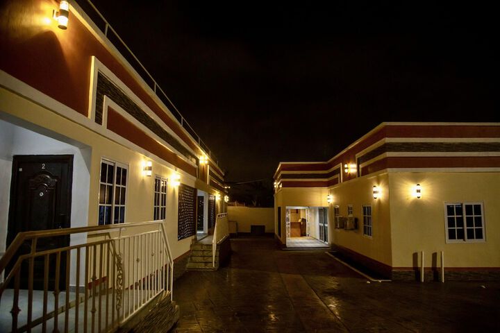 Hotel 74 of 77