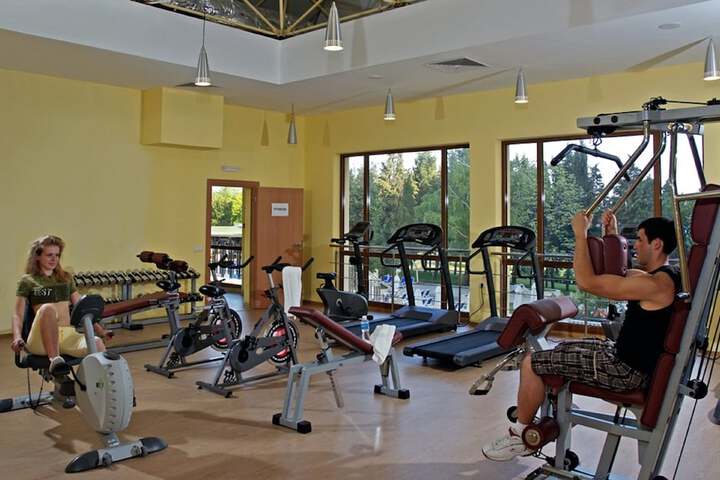 Health and Fitness 32 of 103
