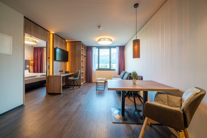 Room 21 of 69