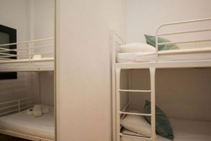 Room 54 of 140