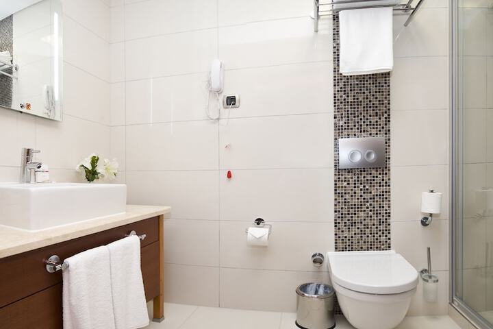 Bath Interior