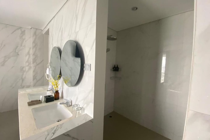 Room 40 of 73