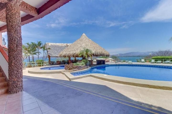 Pools & Facilities