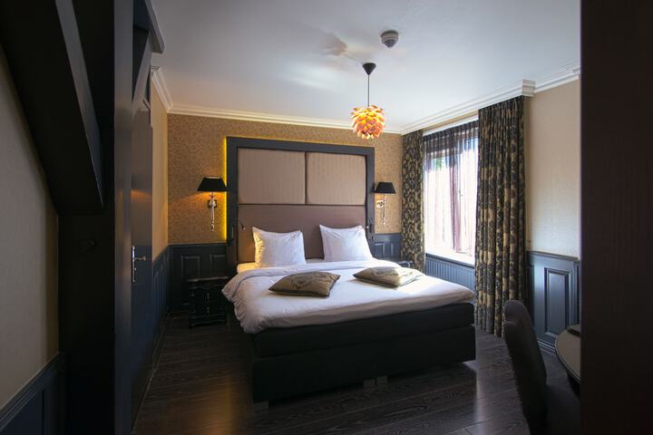 Room 20 of 81