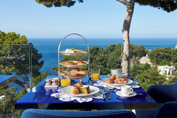 Breakfast/Coffee Service 74 of 88