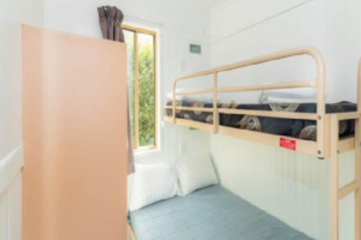 Room 417 of 624