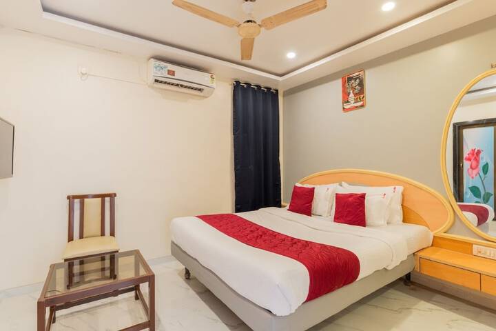 Room 26 of 34