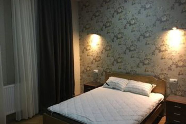 Room 3 of 9