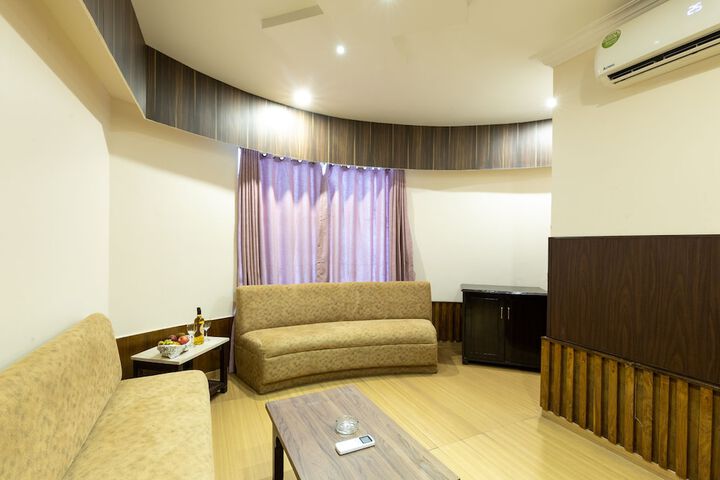 Room 6 of 58