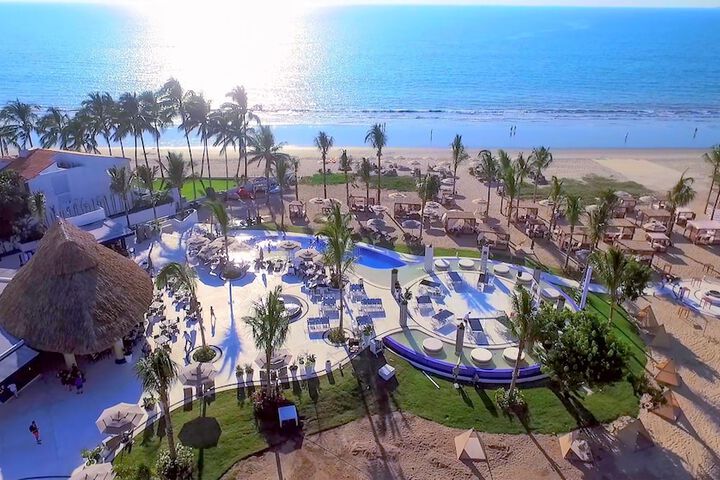 Hotel View 250 of 251