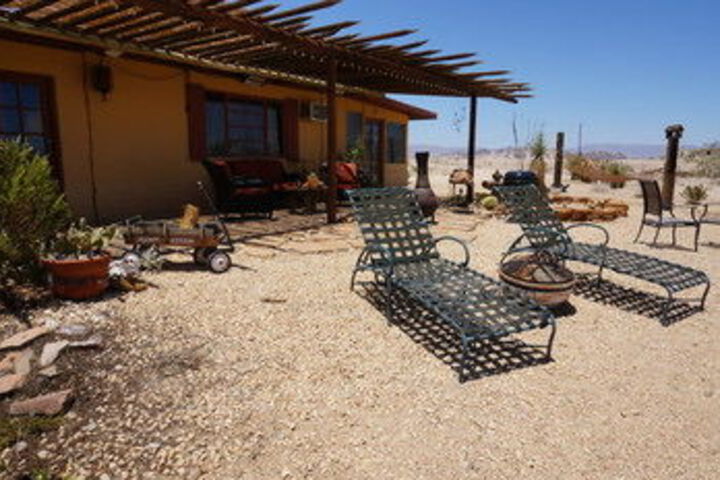 Joshua Desert Retreats