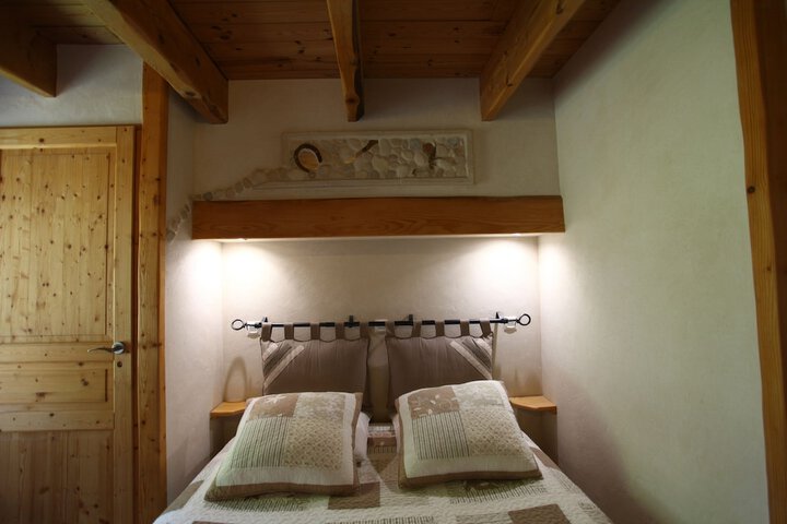 Room 21 of 26