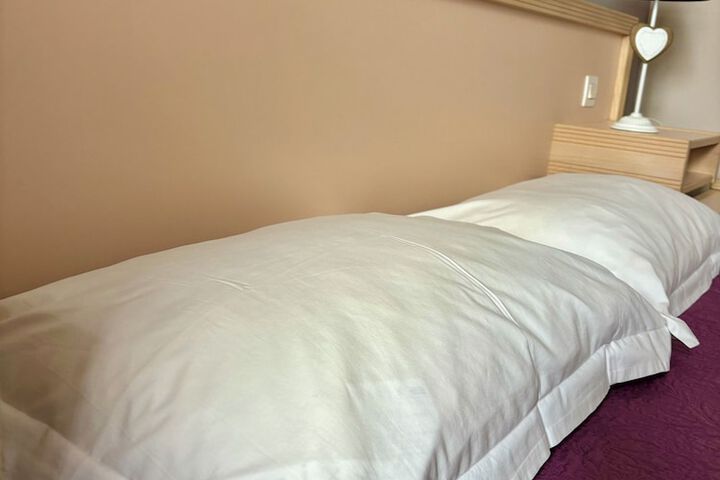 Room 22 of 193
