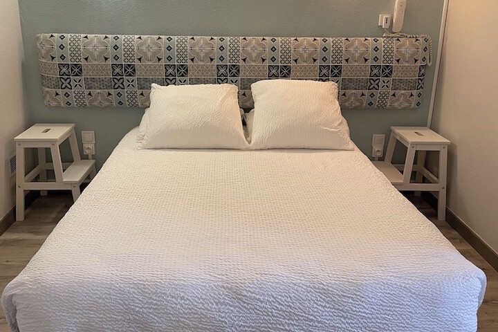 Room 17 of 60