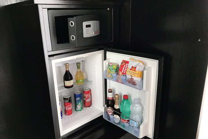 Room 22 of 65