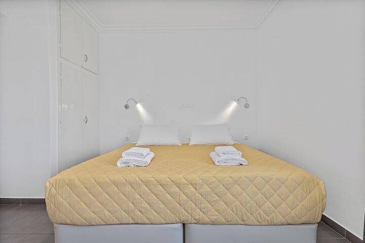 Room 29 of 122