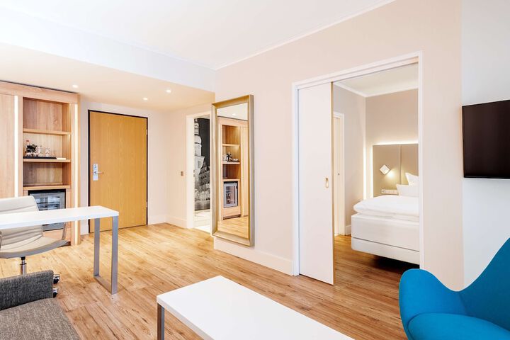 Room 14 of 31
