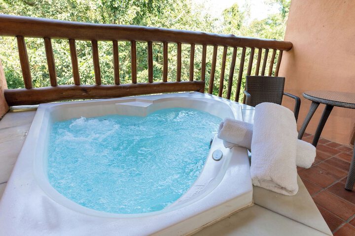 Hot Tub 90 of 252