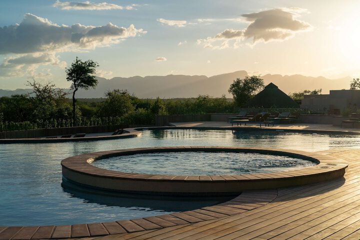 Pool 51 of 173