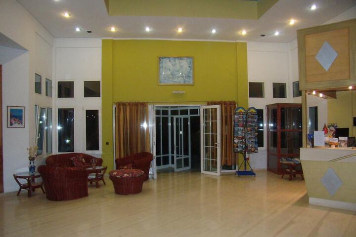 Hotel Lobby