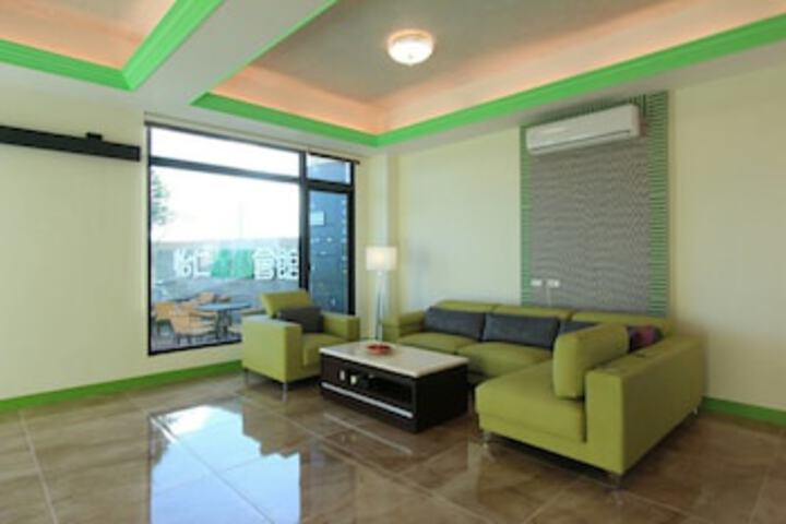 Hotel Interior 18 of 24
