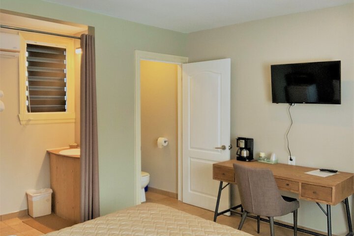 Room 19 of 47