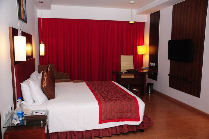 Room 7 of 36