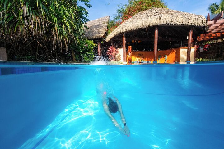 Hotel Pool