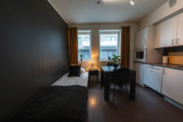 Room 18 of 37