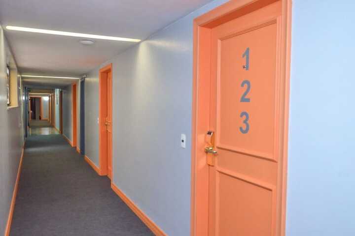 Room 41 of 128
