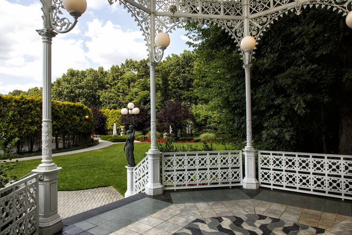 Gazebo