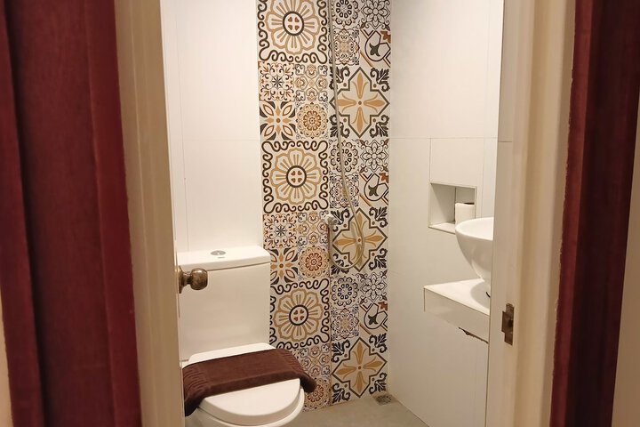 Room 13 of 24