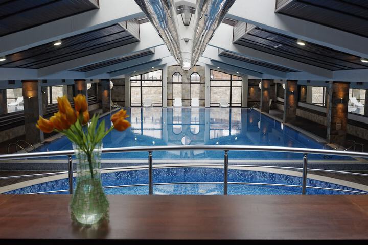 Pool 64 of 109