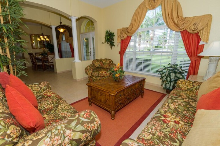 Hotel Interior 2 of 32