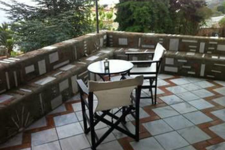 Terrace/Patio 4 of 18