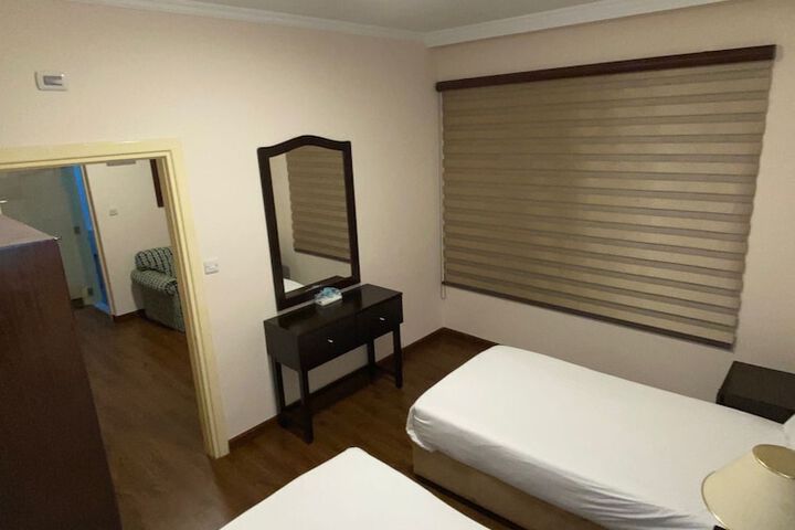 Room 13 of 46