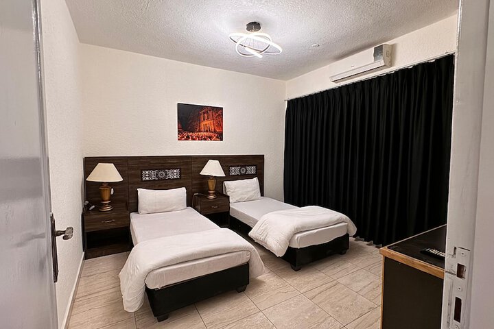 Room 15 of 64