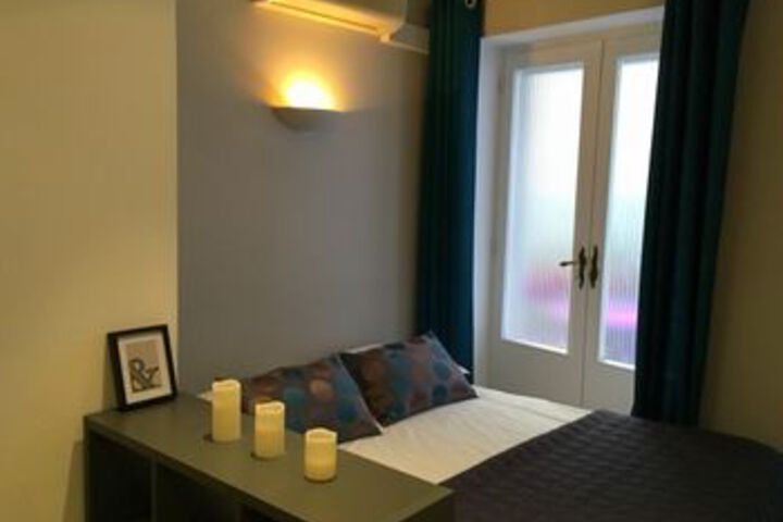 Room 51 of 200