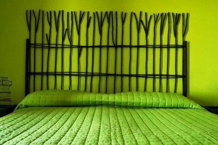 Room 3 of 17