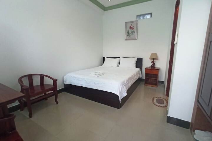 Room 12 of 59