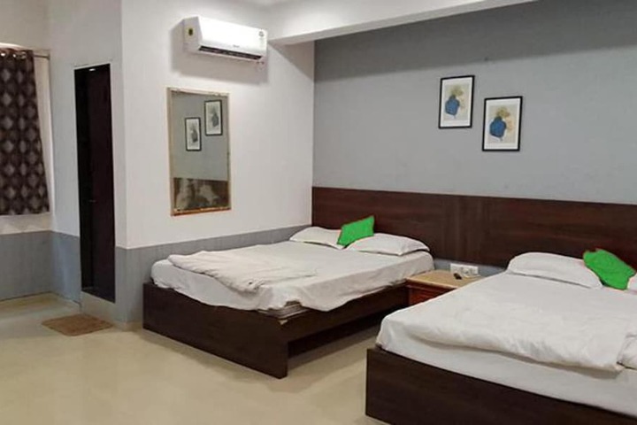 Room 14 of 21
